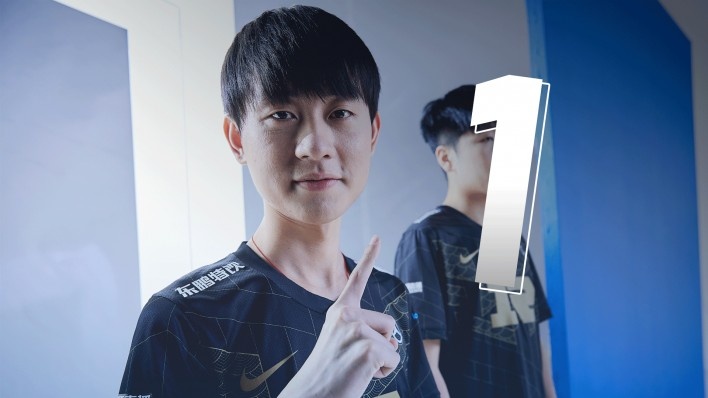 他希望通过 他希望通过