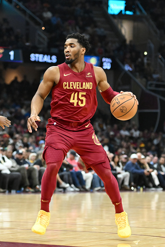 在掩体间补